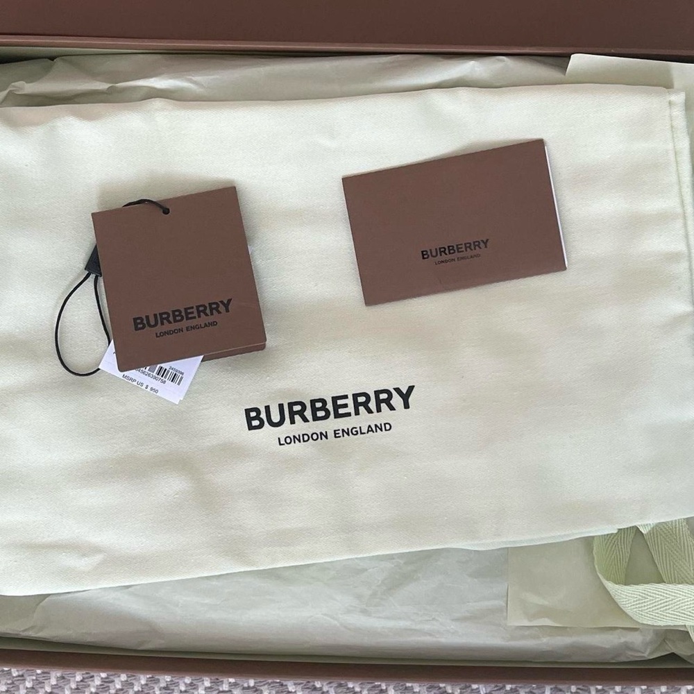 Green Chunky Burberry Sneakers IN BOX WITH TAGS - Picture 5 of 5